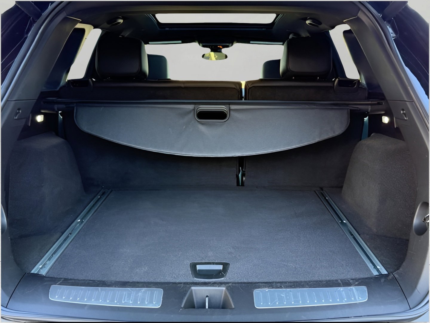 Certified 2025 Cadillac XT5 Premium Luxury image 6