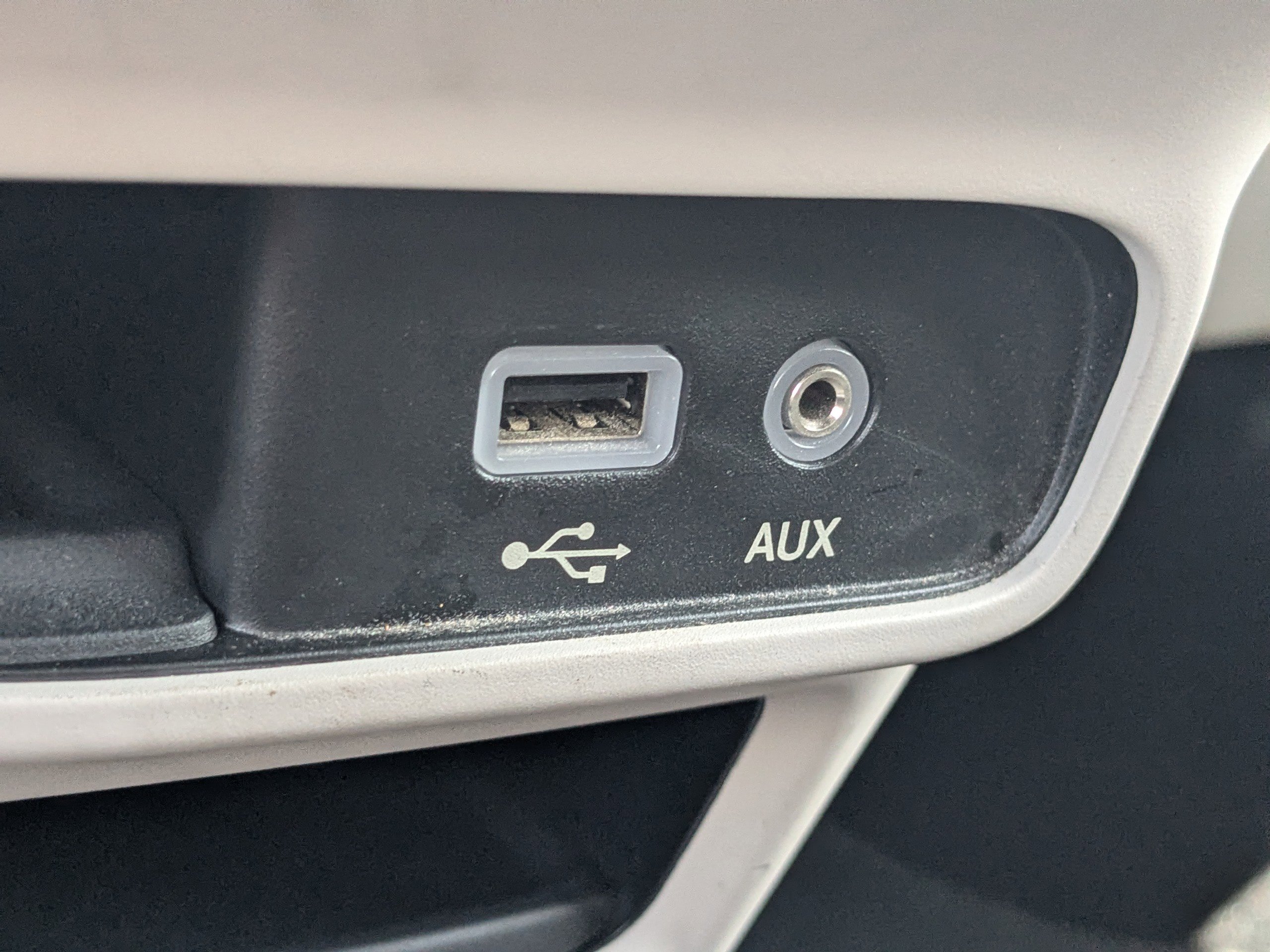 Certified 2019 Chrysler Pacifica Touring Plus w/ Advanced Safetytec Group FWD image 20