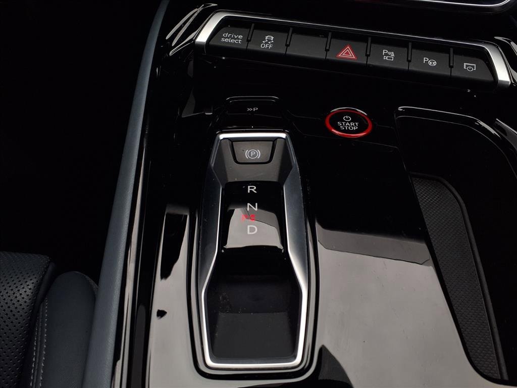 Used 2024 Audi RS e-tron GT image 20