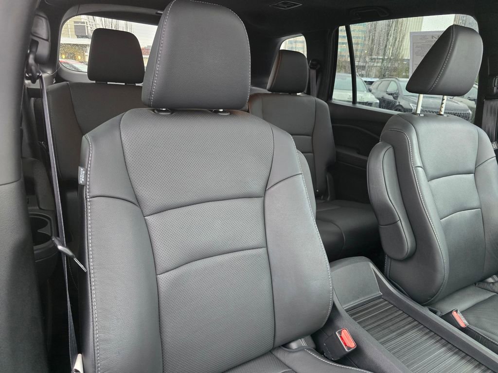 Used 2022 Honda Passport EX-L image 11