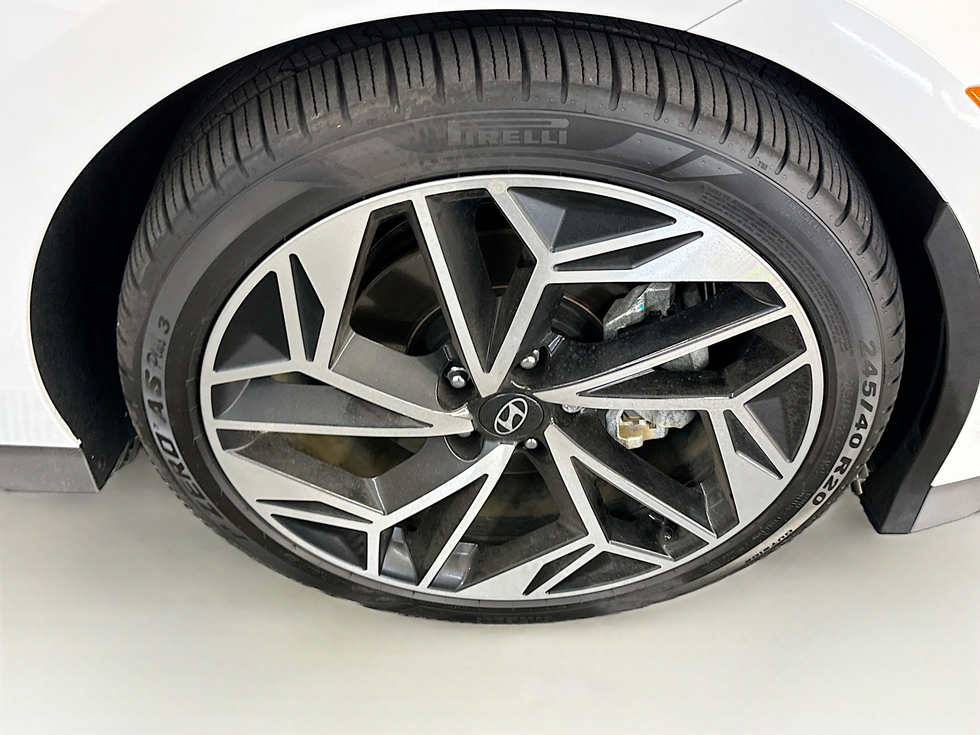 Used 2023 Hyundai Ioniq 6 SEL w/ Cargo Package image 11