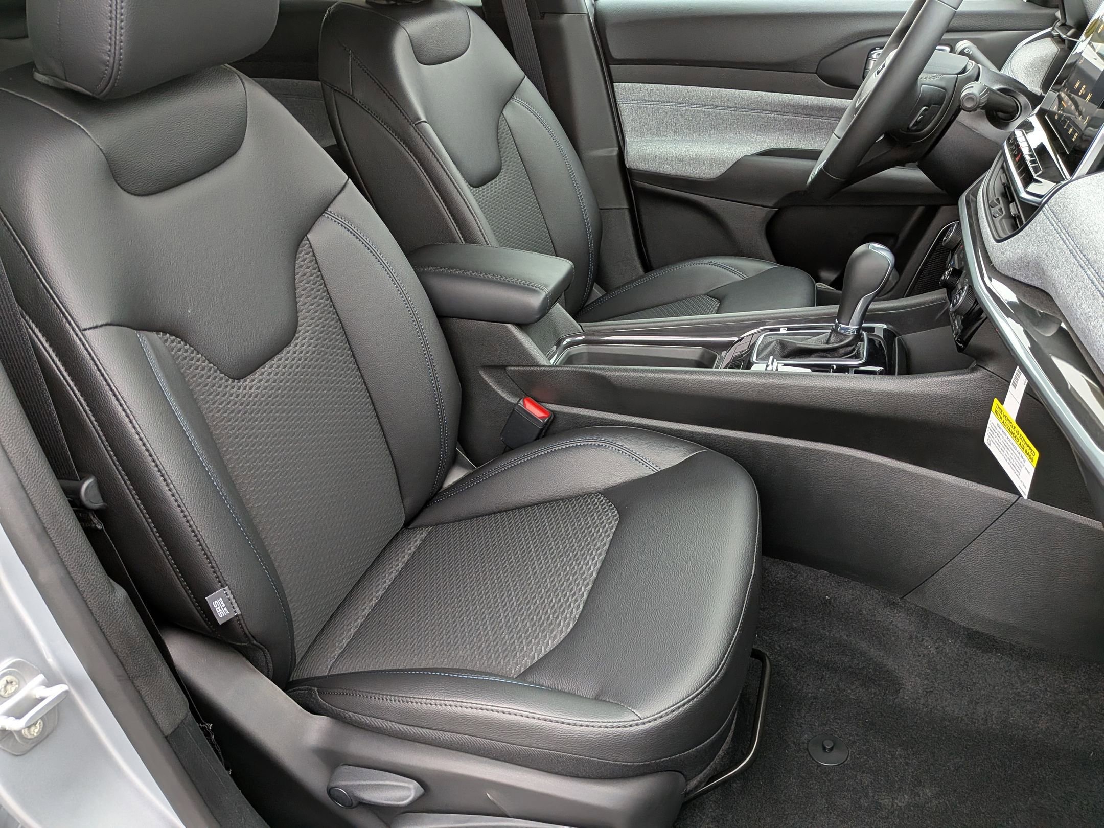 New 2026 Jeep Compass Latitude image 32