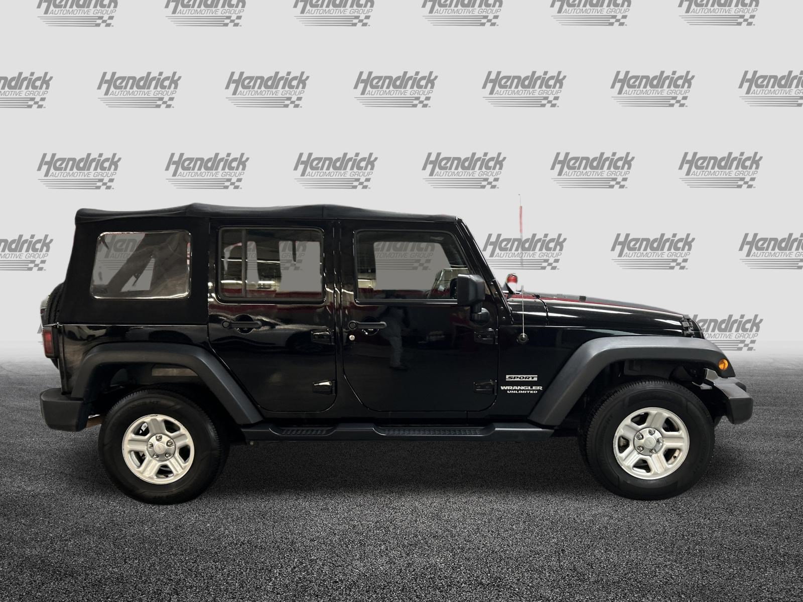 Used 2017 Jeep Wrangler Unlimited Sport w/ Connectivity Group AWD/4WD image 11