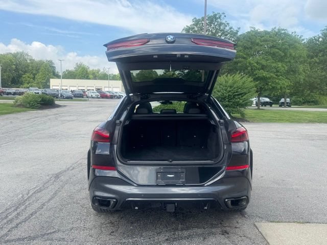 Used 2024 BMW X6 xDrive40i w/ Premium Package AWD/4WD image 30