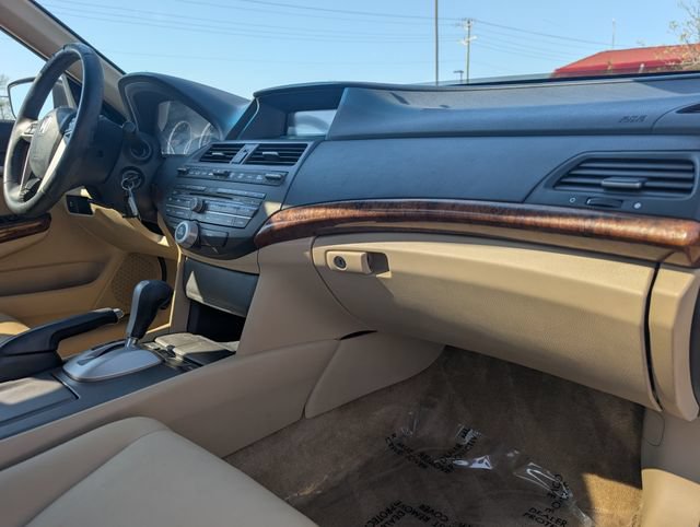 Used 2011 Honda Accord EX-L image 22