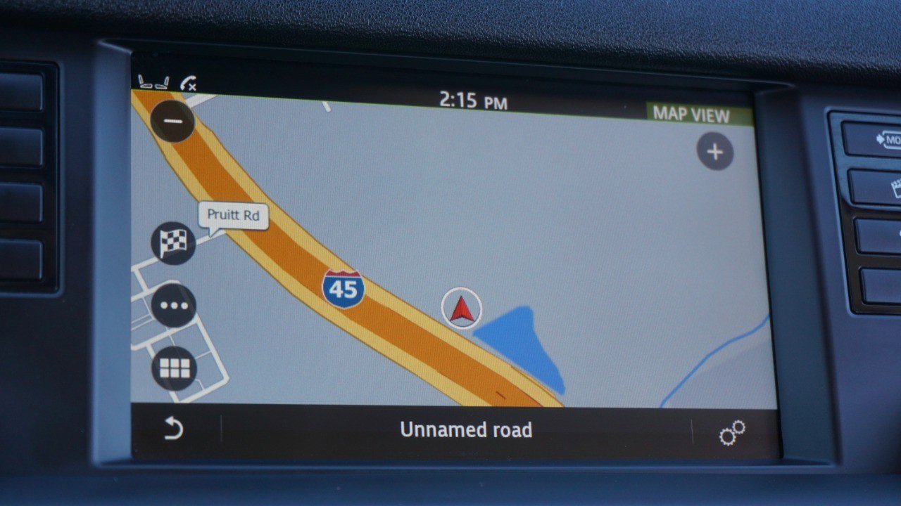 Used 2019 Land Rover Discovery Sport HSE image 17