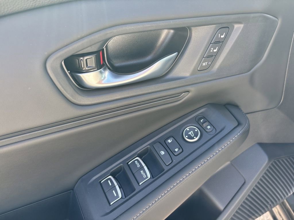 Used 2025 Honda Accord Sport image 18
