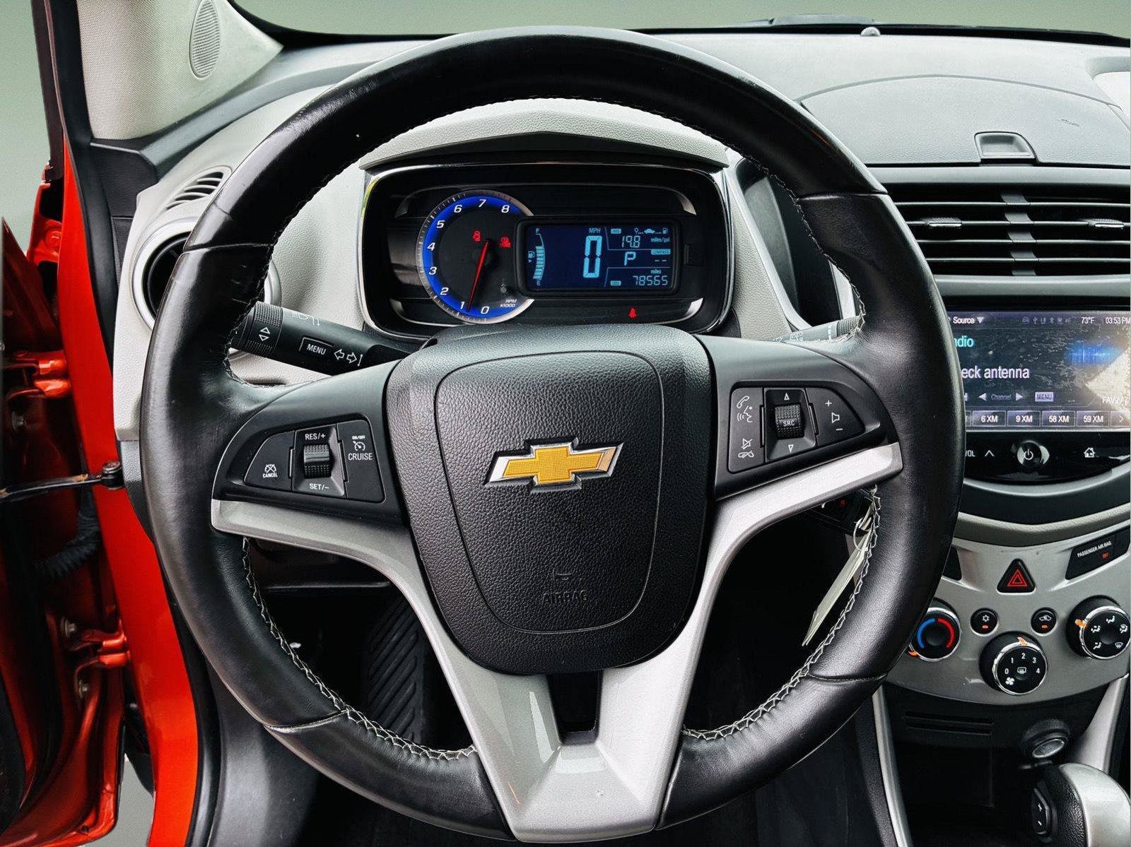 Used 2015 Chevrolet Trax LT w/ LT Sun and Sound Package AWD/4WD image 14