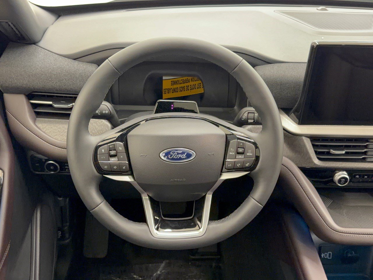 New 2026 Ford Explorer Platinum w/ LUX Leather Package AWD/4WD image 10