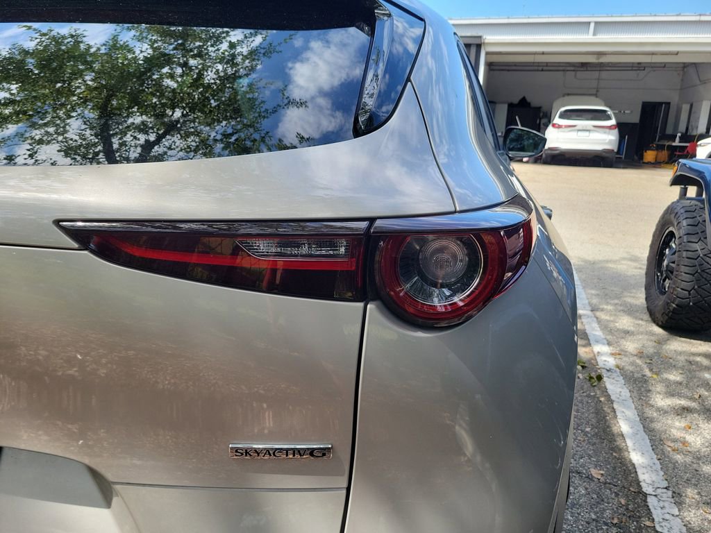 Used 2023 MAZDA CX-30 AWD 2.5 S w/ Select Package image 16