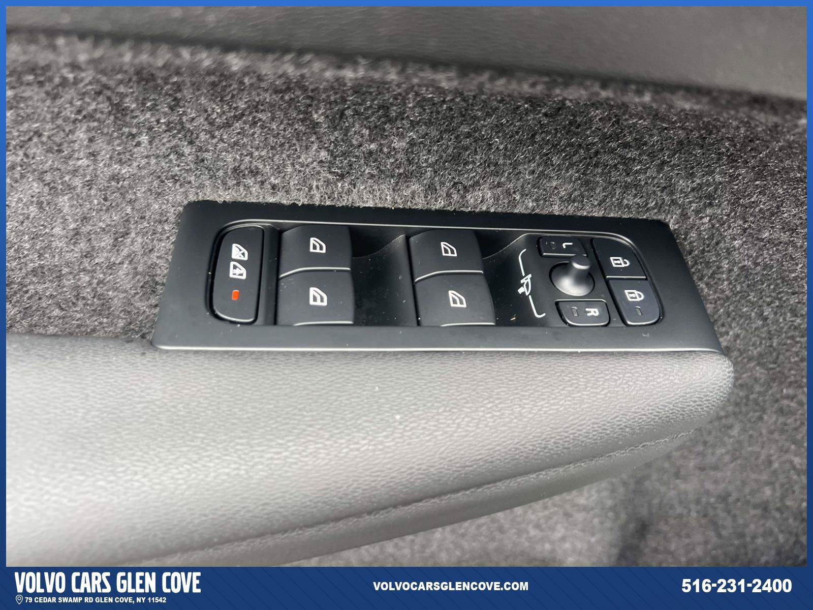 Used 2026 Volvo XC40 B5 Ultra w/ Climate Package AWD/4WD image 16