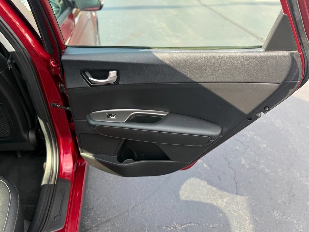 Used 2020 Kia Optima S FWD image 18