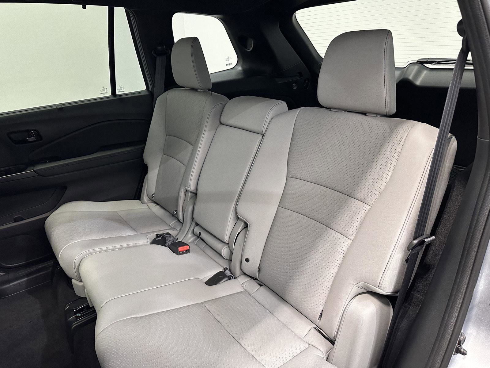 Certified 2022 Honda Passport Elite image 27