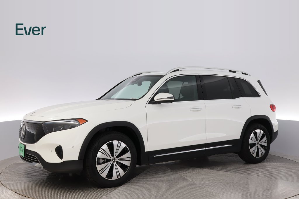 Used 2024 Mercedes-Benz EQB 250+ w/ Driver Assistance Package image 18