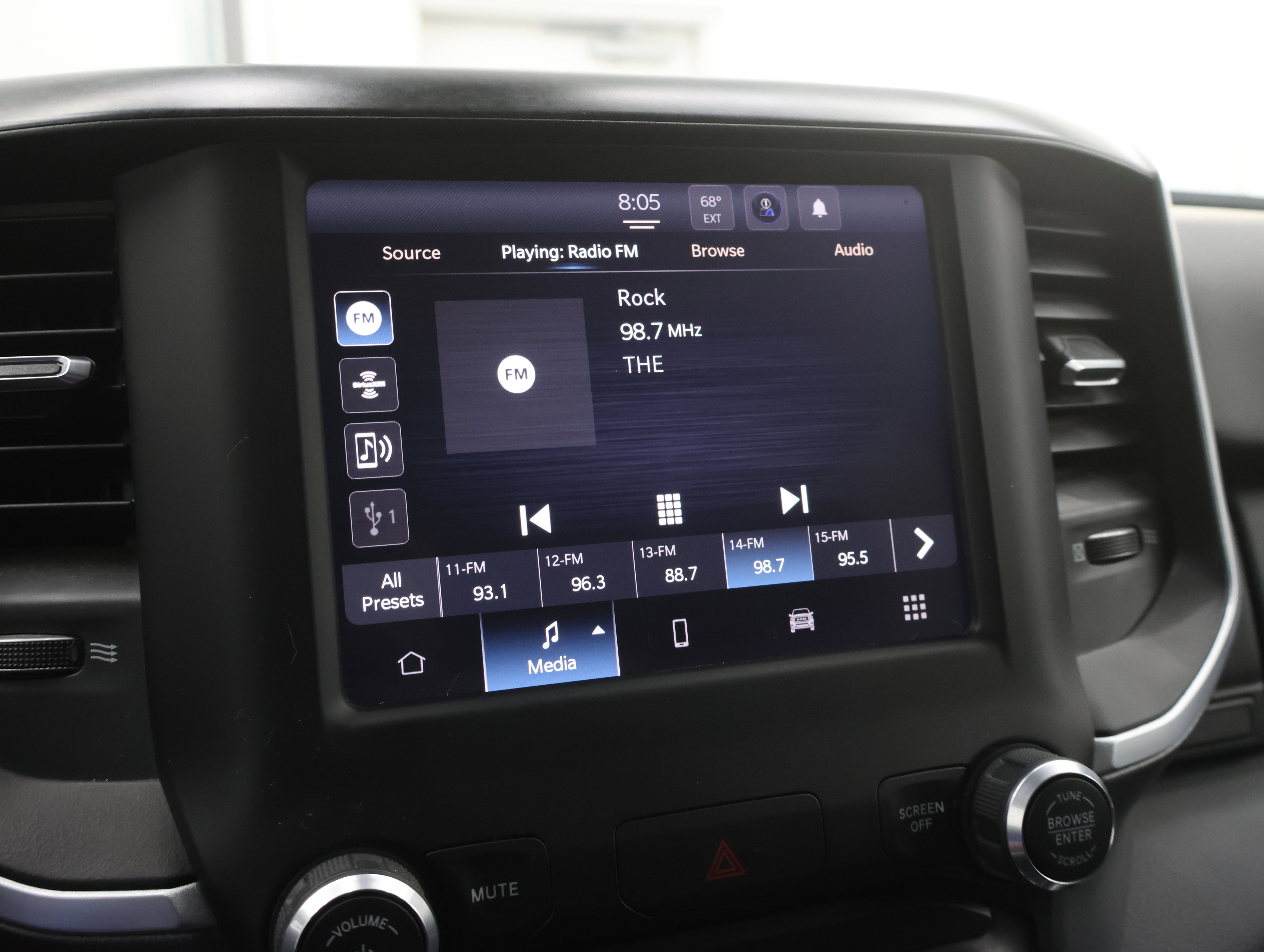 Used 2022 RAM 1500 Big Horn image 11