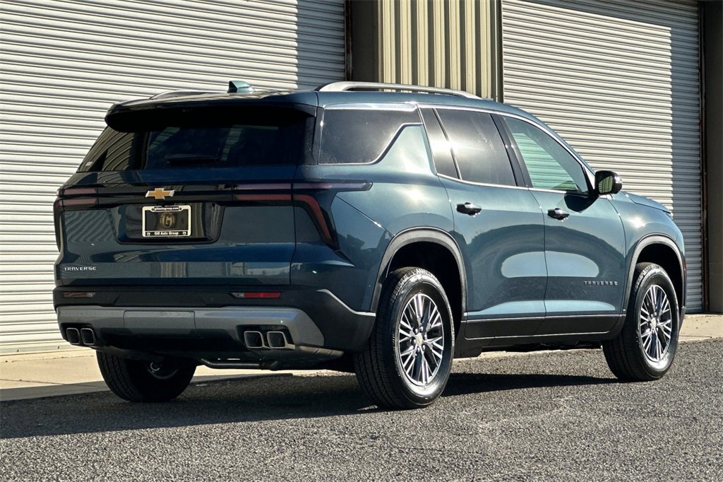 New 2026 Chevrolet Traverse LT w/ Driver Confidence Package image 6