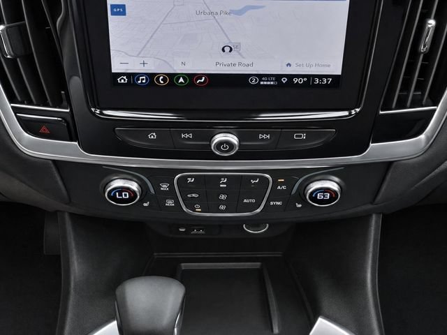 Used 2023 Chevrolet Traverse RS AWD/4WD image 14