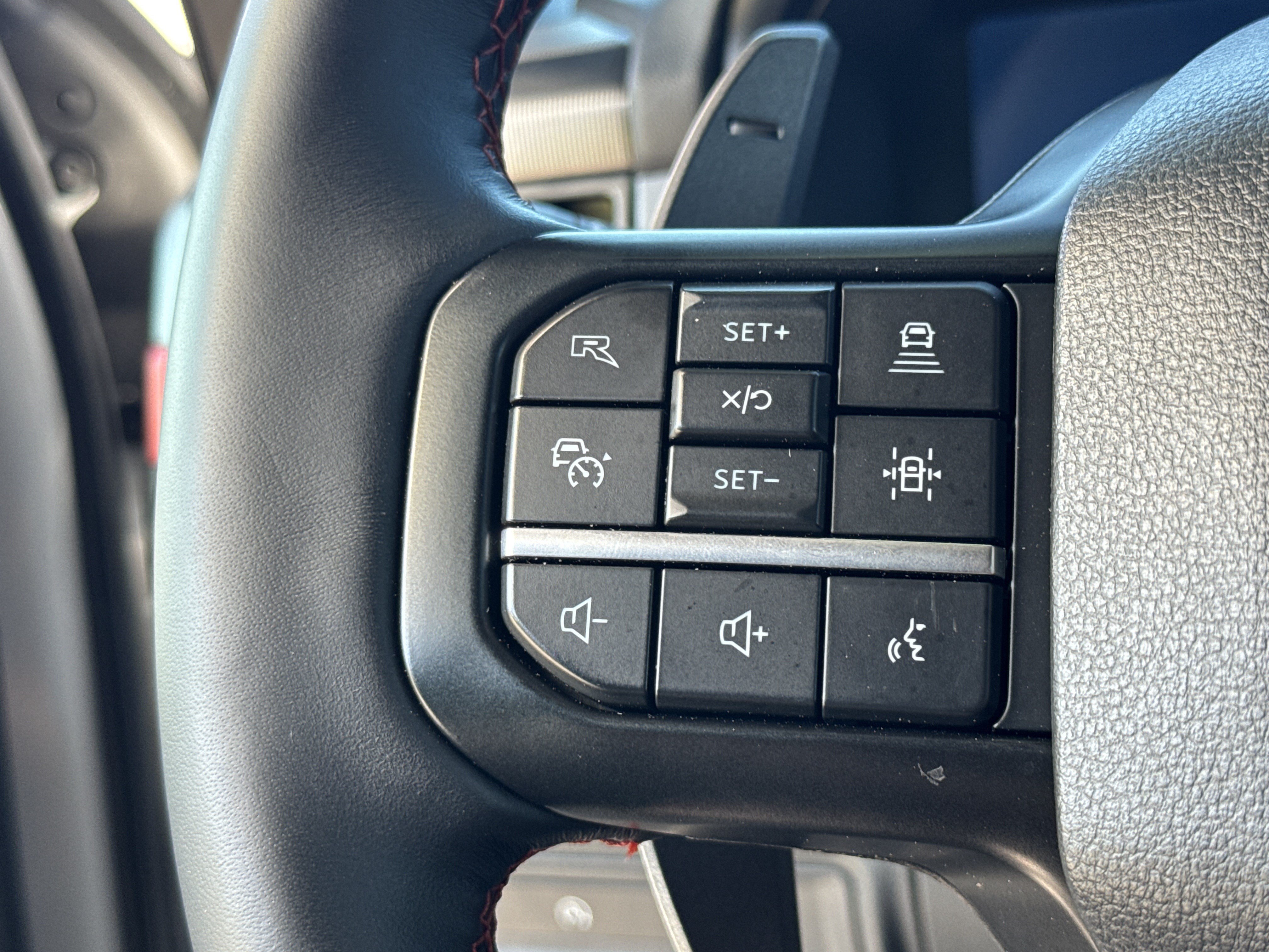 Used 2025 Ford F150 Raptor AWD/4WD image 21