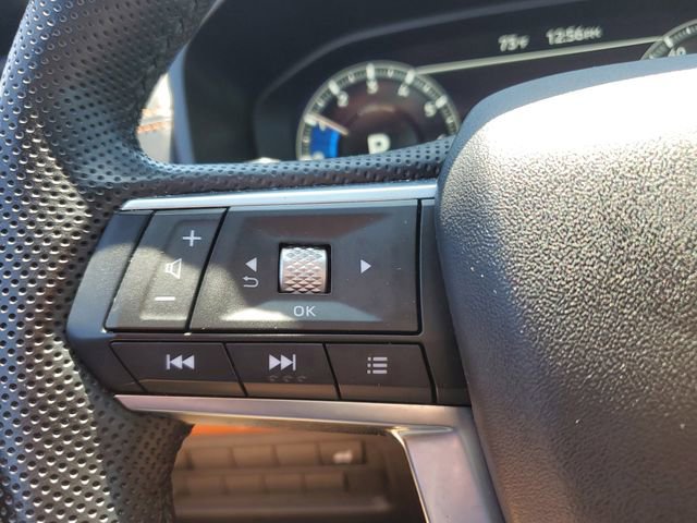 Used 2023 Mitsubishi Outlander SEL AWD/4WD image 23