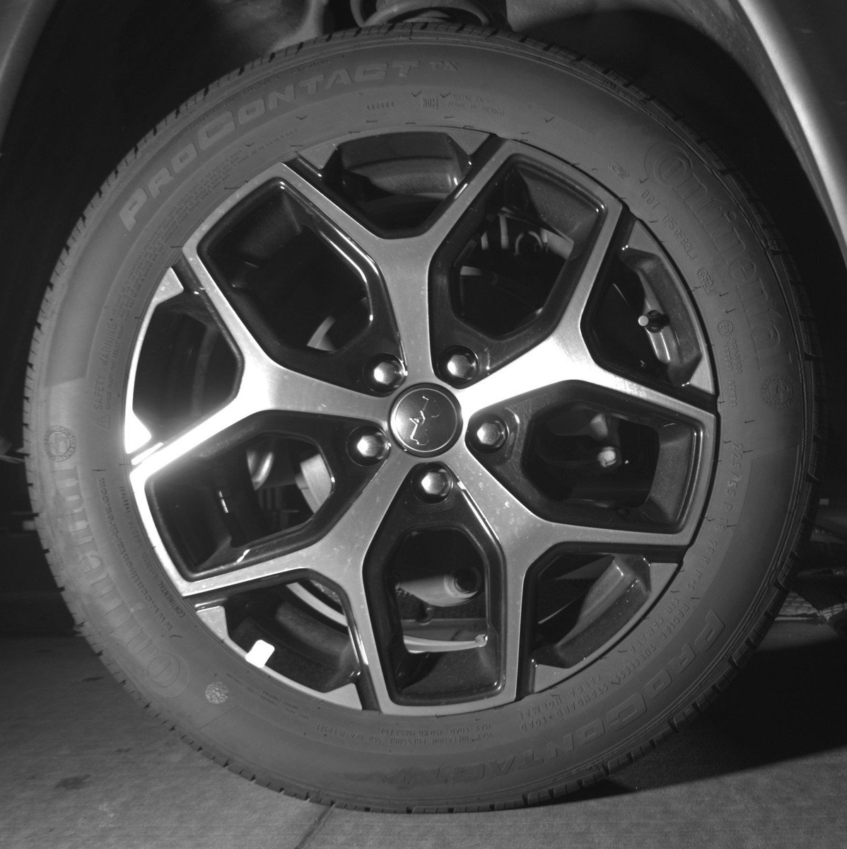 Used 2025 Jeep Compass Limited image 15