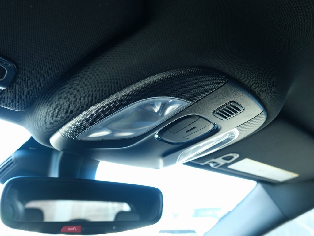 Used 2024 Jeep Compass Trailhawk image 17