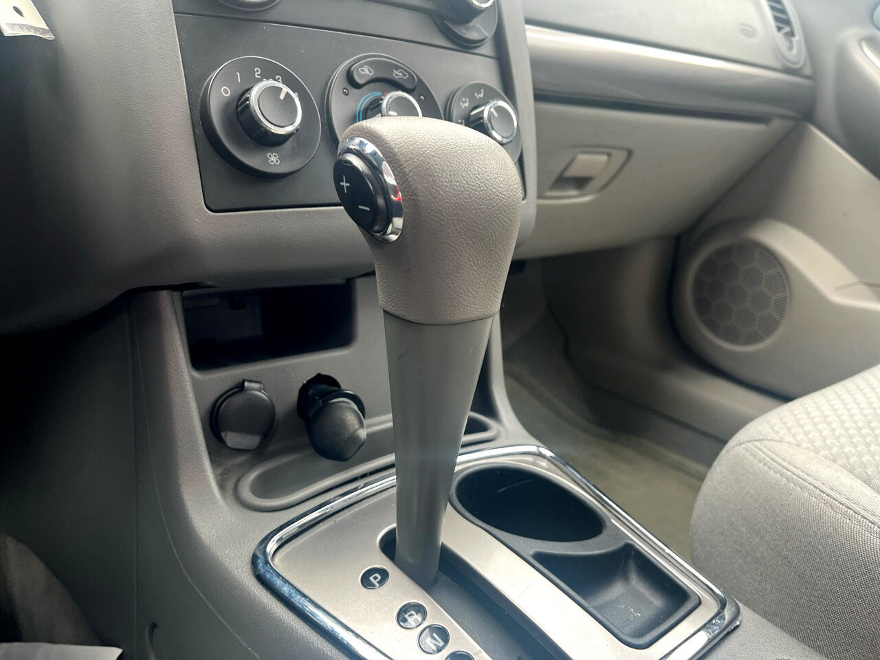 Used 2007 Chevrolet Malibu LS image 20