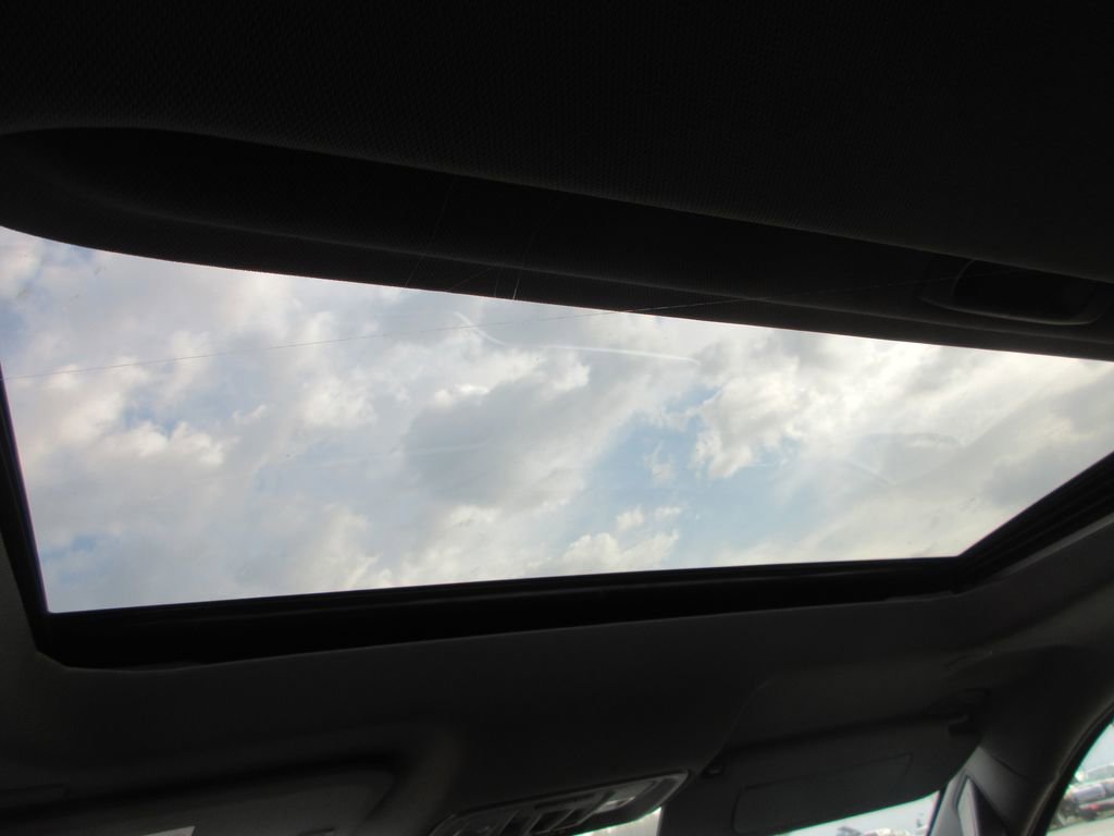 New 2026 GMC Sierra 1500 Elevation w/ Elevation Premium Package image 14