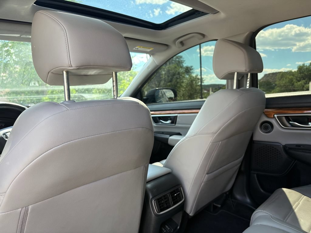 Used 2021 Honda CR-V Touring image 18