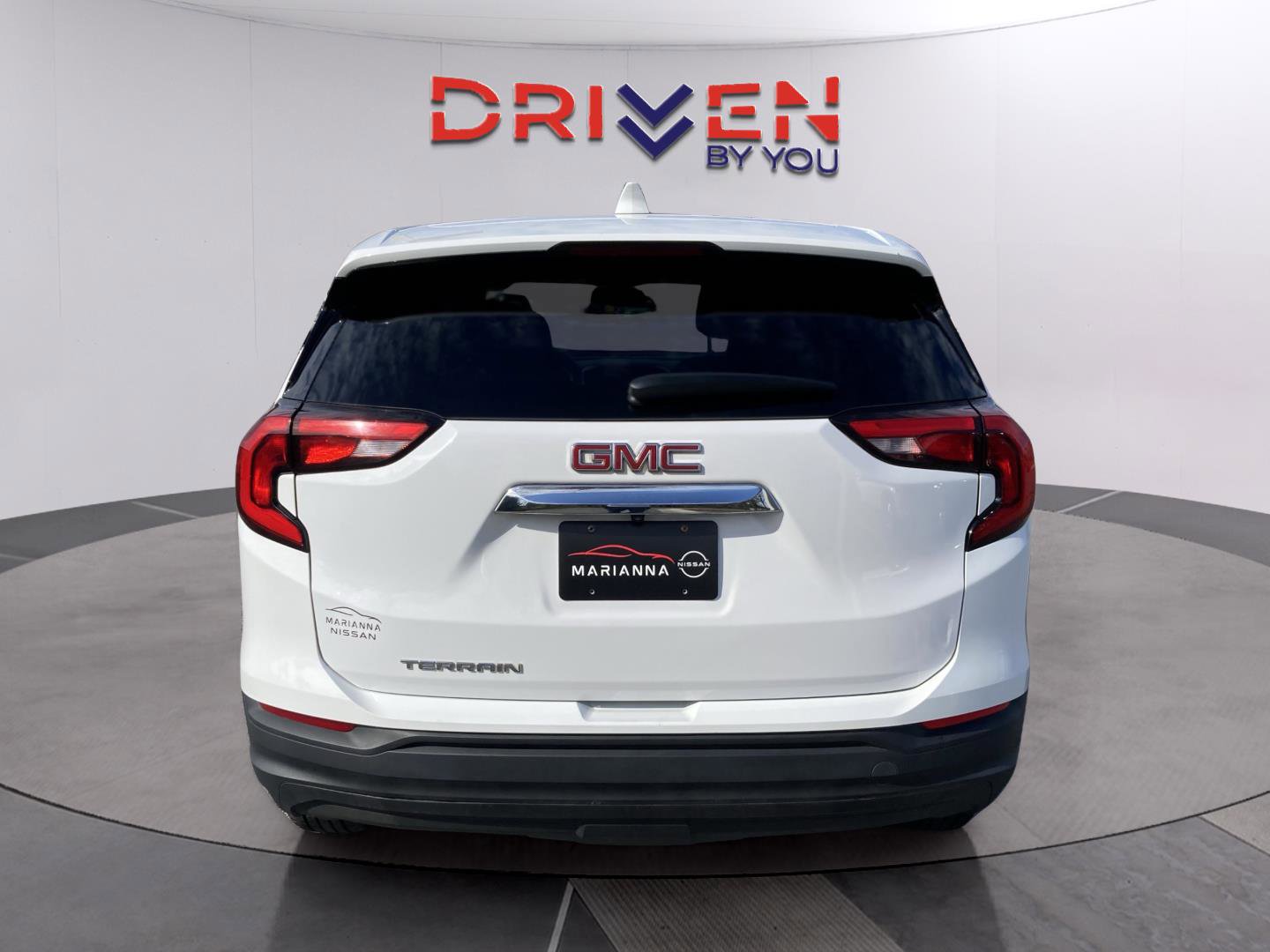 Used 2018 GMC Terrain SLE image 5