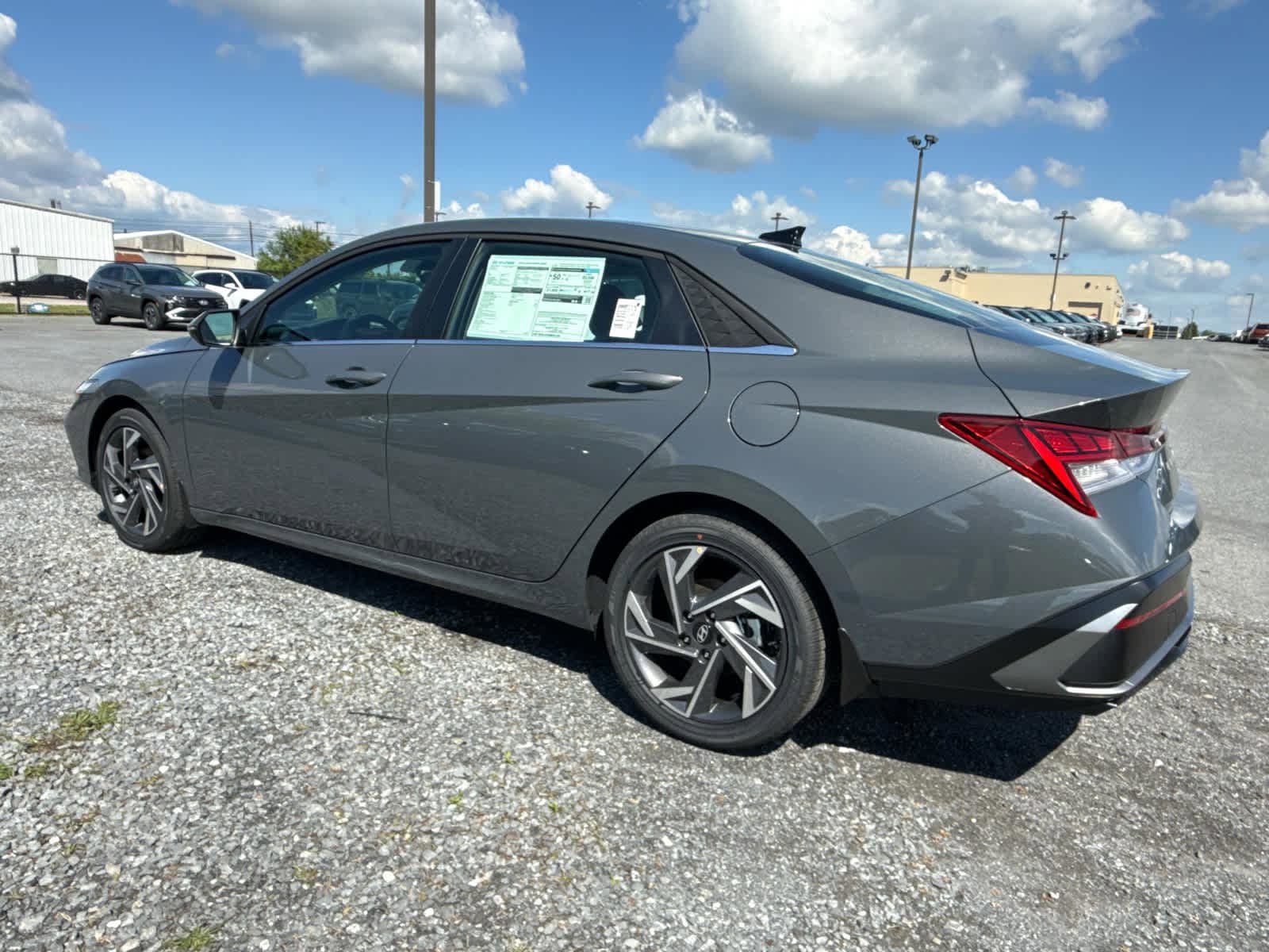 New 2026 Hyundai Elantra Limited FWD image 4