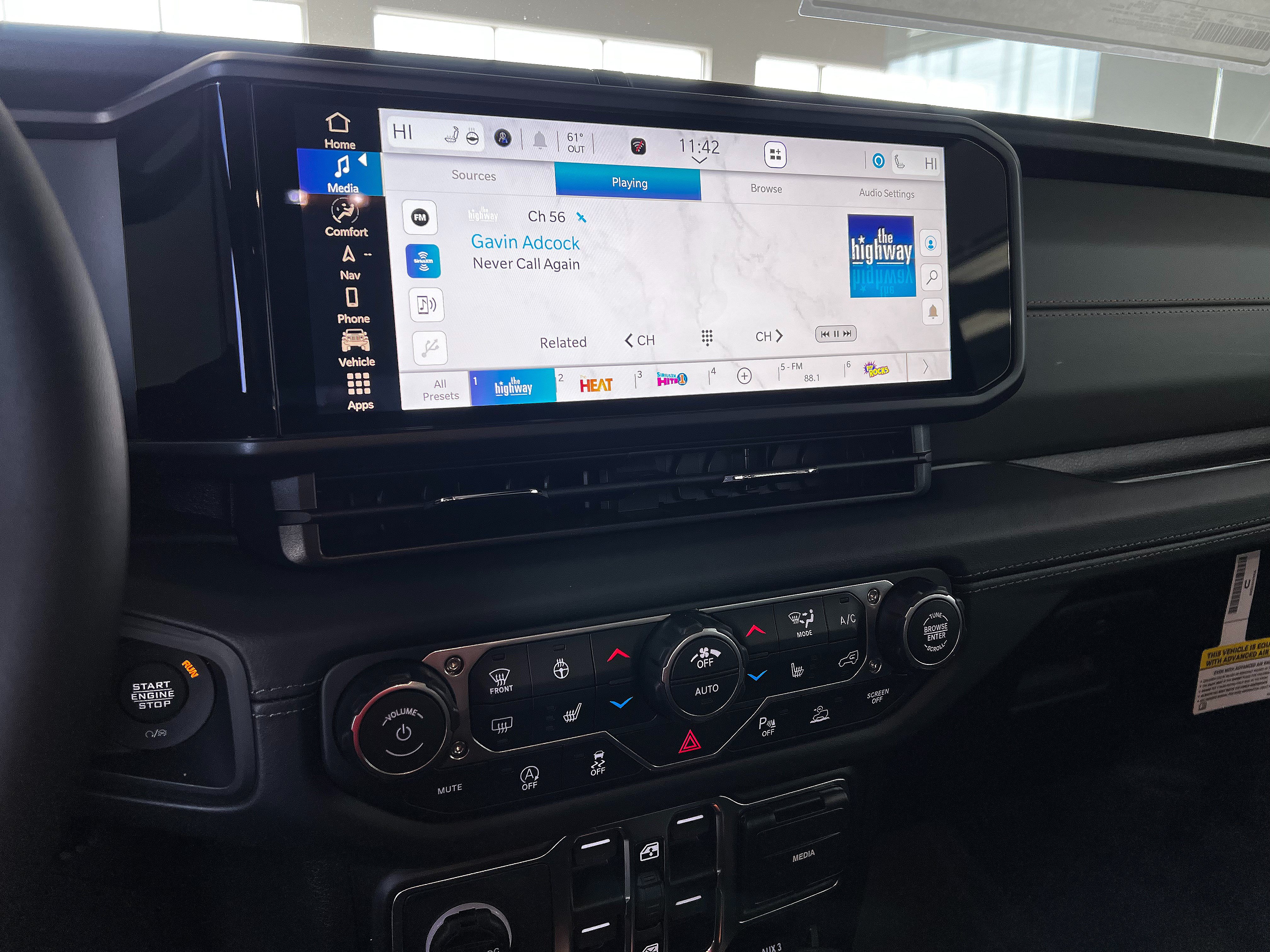 New 2026 Jeep Gladiator Mojave AWD/4WD image 15