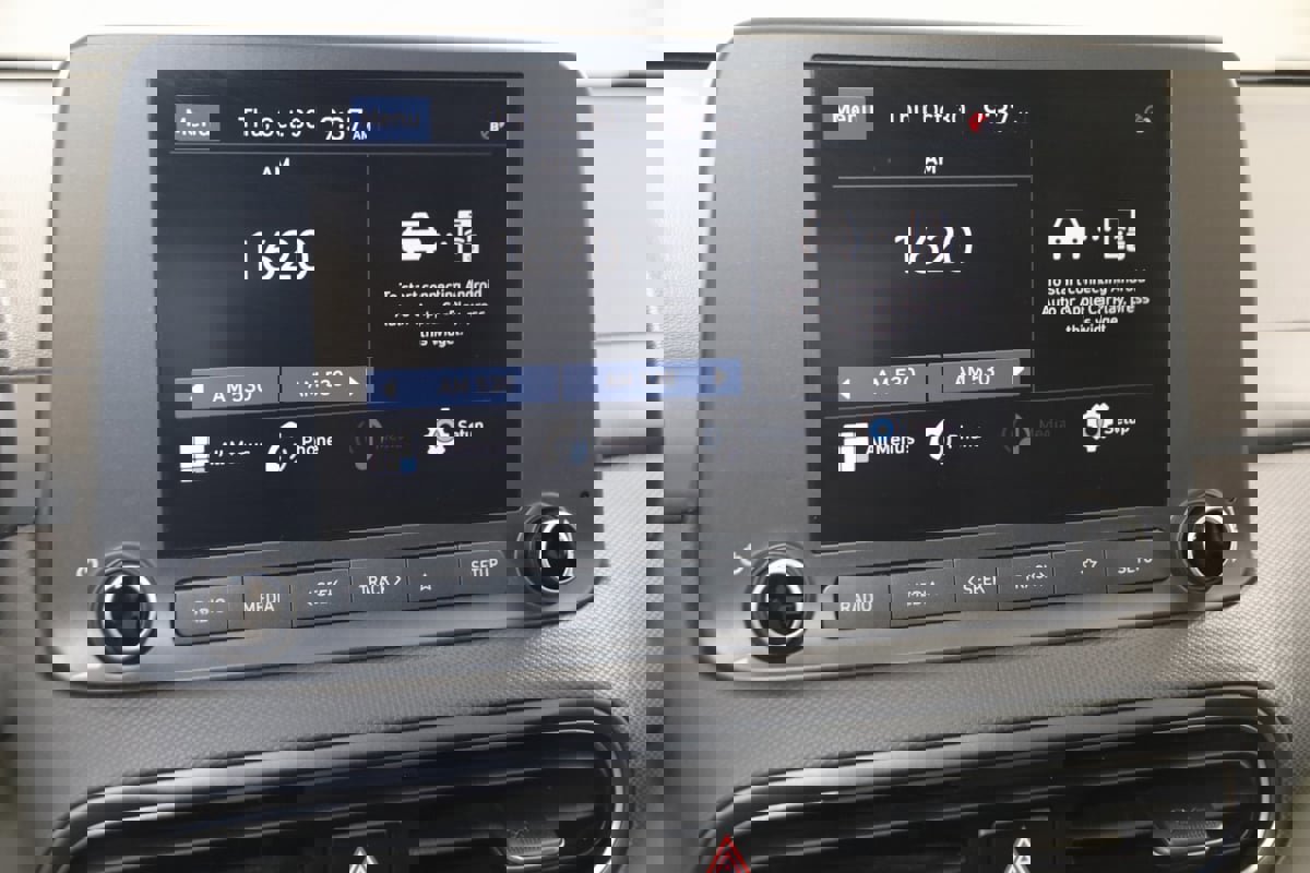 Used 2023 Hyundai Kona SEL w/ Cargo Package image 27