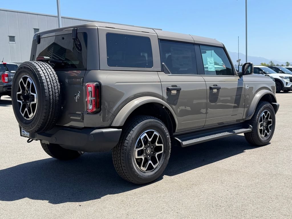 New 2026 Ford Bronco Outer Banks AWD/4WD image 6