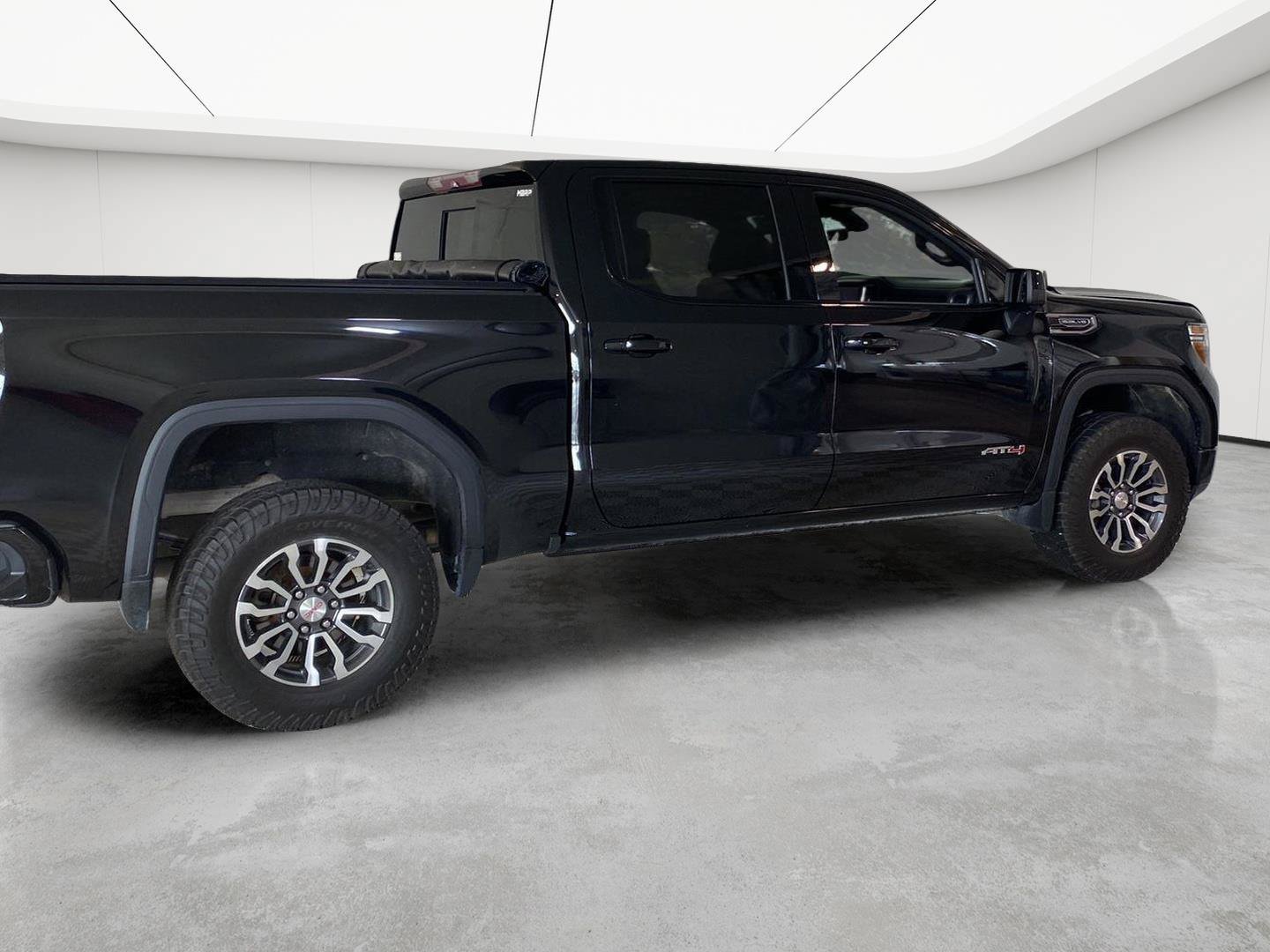 Used 2019 GMC Sierra 1500 AT4 w/ AT4 Premium Package AWD/4WD image 6