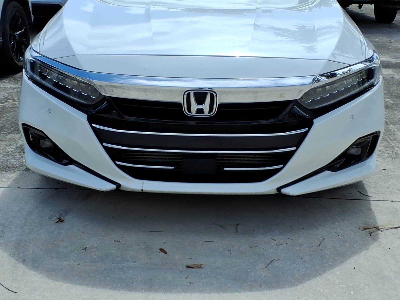 Used 2021 Honda Accord Touring image 8