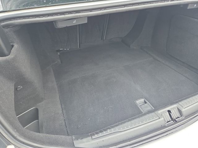 Used 2017 Alfa Romeo Giulia AWD w/ Sport Appearance Package image 31