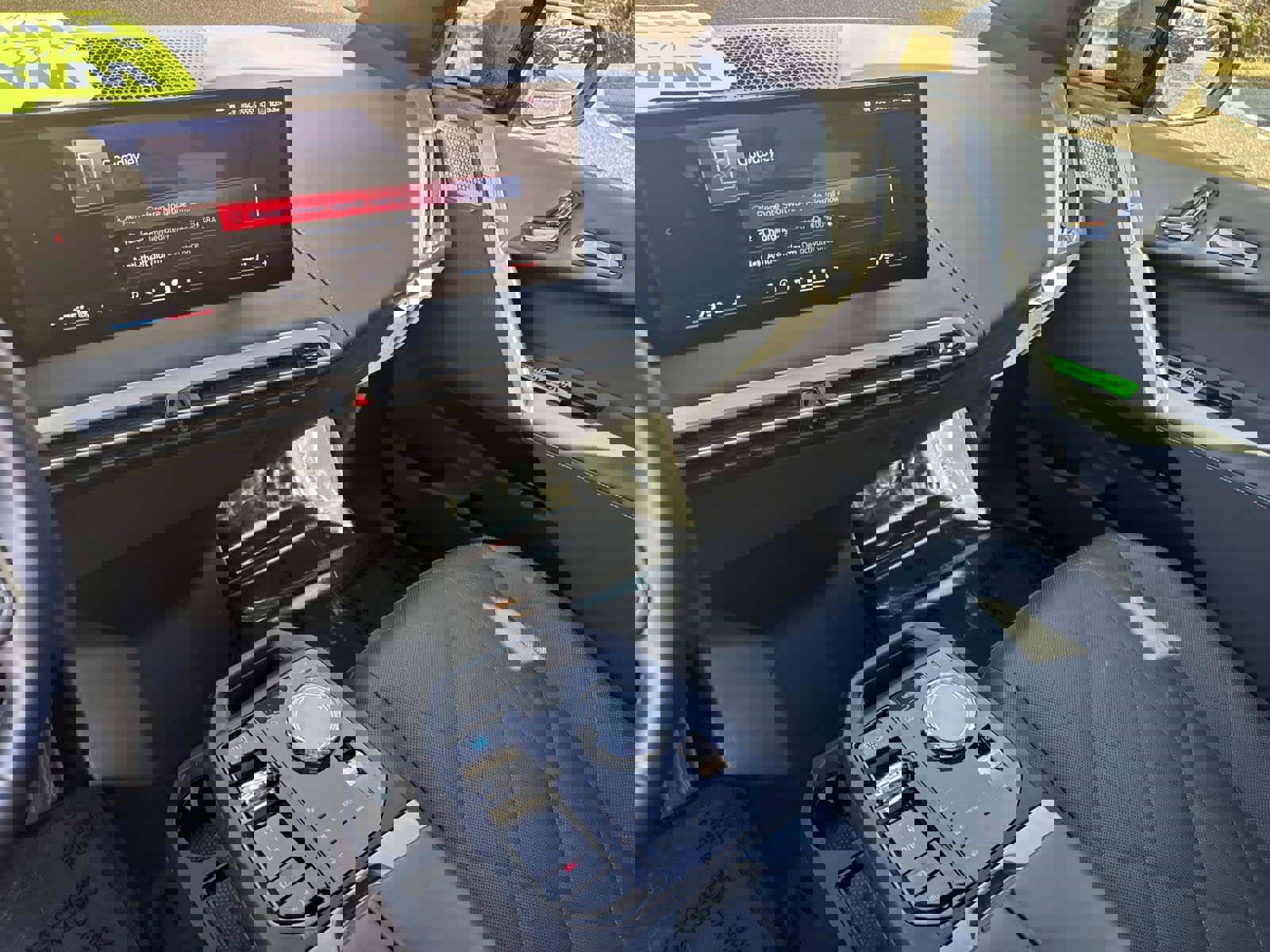 Used 2025 BMW iX M60 image 23