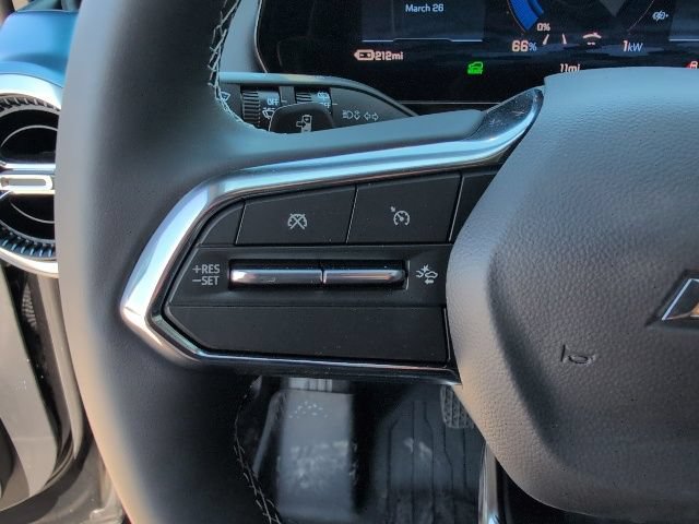 New 2026 Chevrolet Equinox EV LT FWD image 18