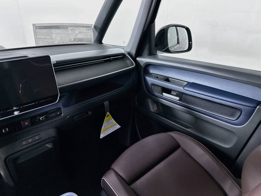 Used 2025 Volkswagen ID. Buzz Pro S RWD image 20
