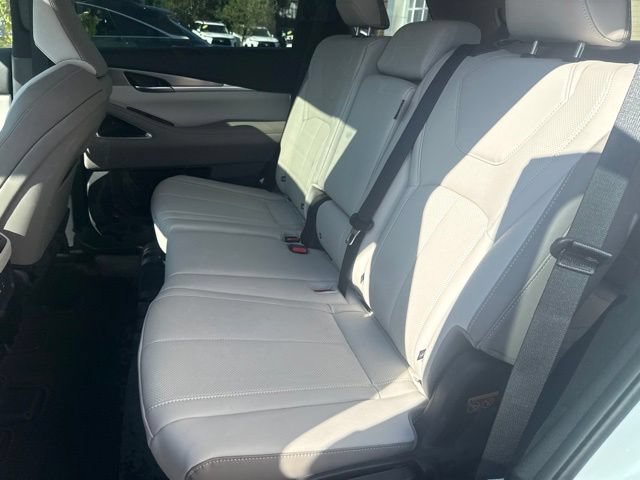 New 2027 INFINITI QX60 Luxe w/ Cargo Package AWD/4WD image 11
