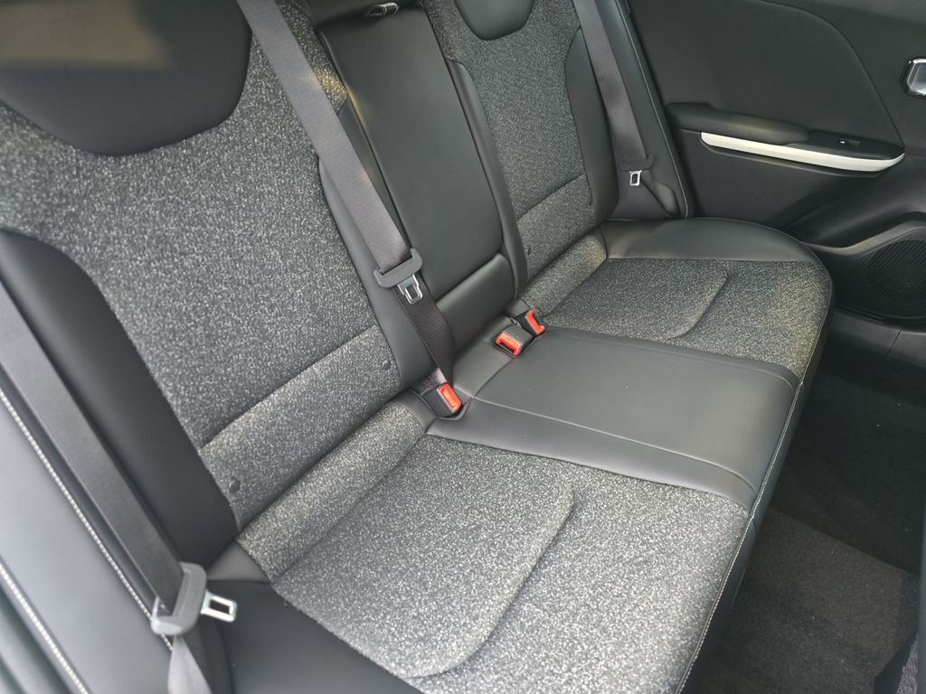 New 2025 Kia K4 GT-Line image 21