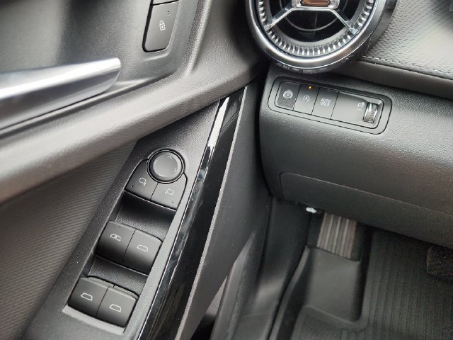 New 2027 Chevrolet Equinox LT w/ Safety and Technology Package FWD image 22