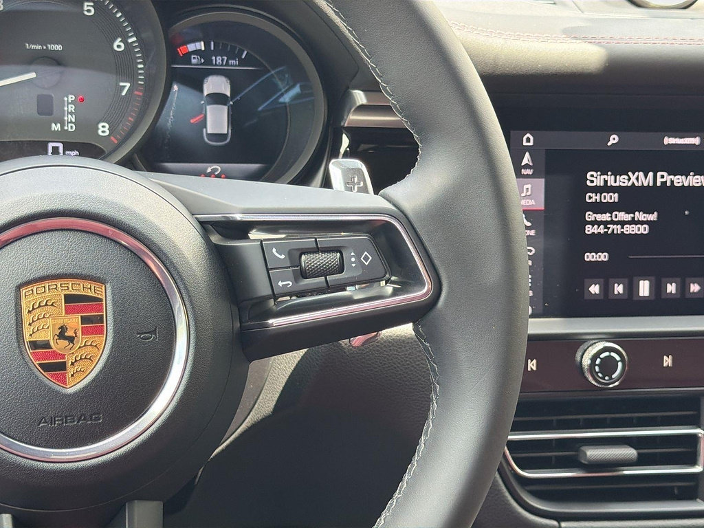 Used 2022 Porsche Macan AWD/4WD image 10