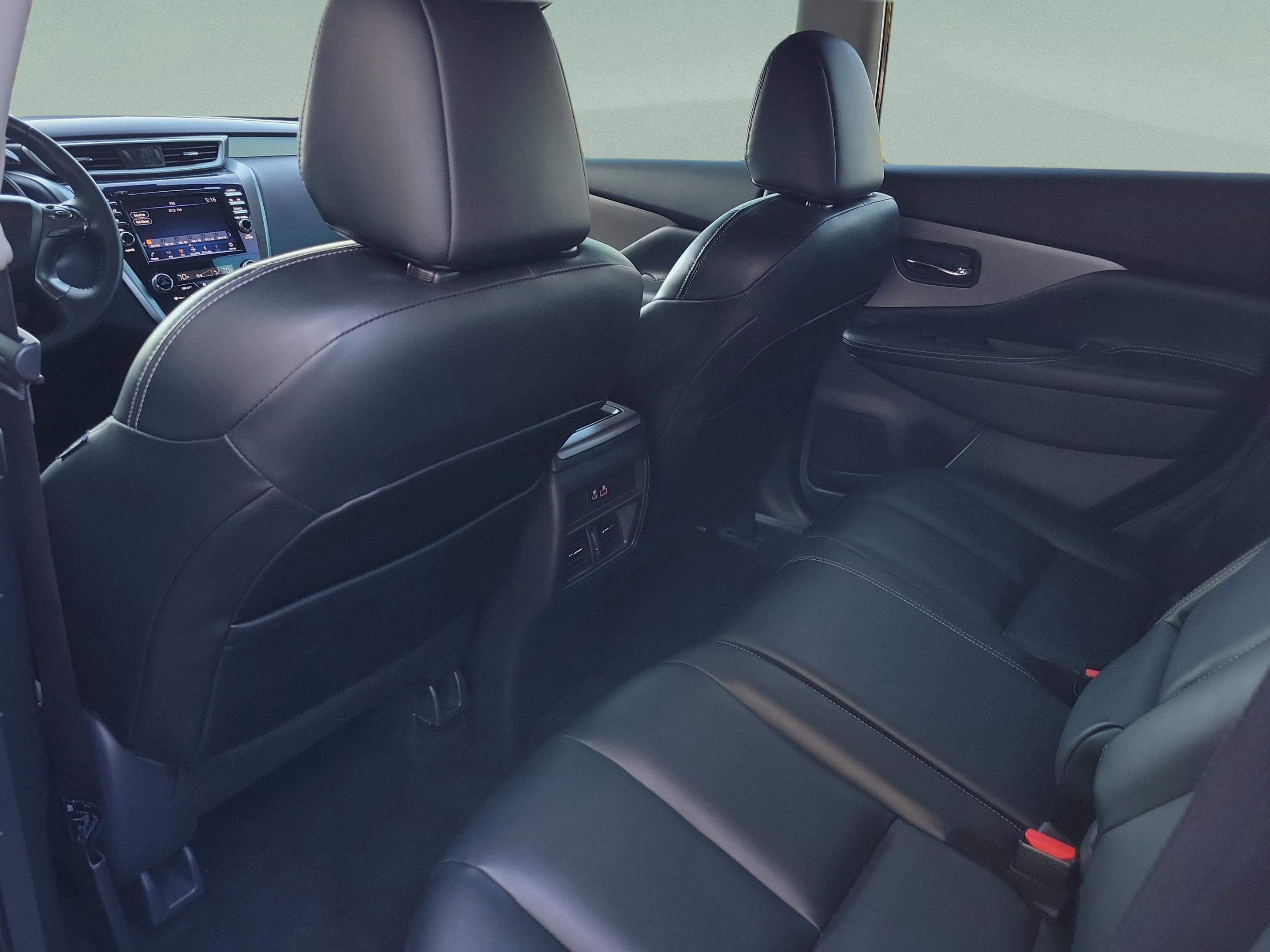 Used 2023 Nissan Murano SV w/ SV Midnight Edition Package image 25