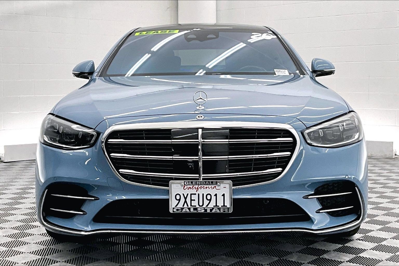 Used 2026 Mercedes-Benz S 580e 4MATIC Sedan image 2