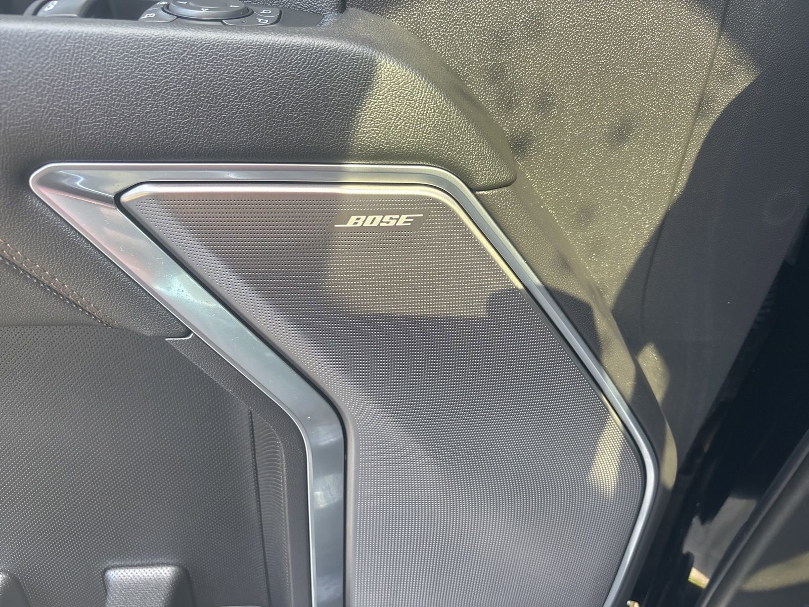 Used 2022 Chevrolet Silverado 1500 High Country w/ High Country Premium Package image 24