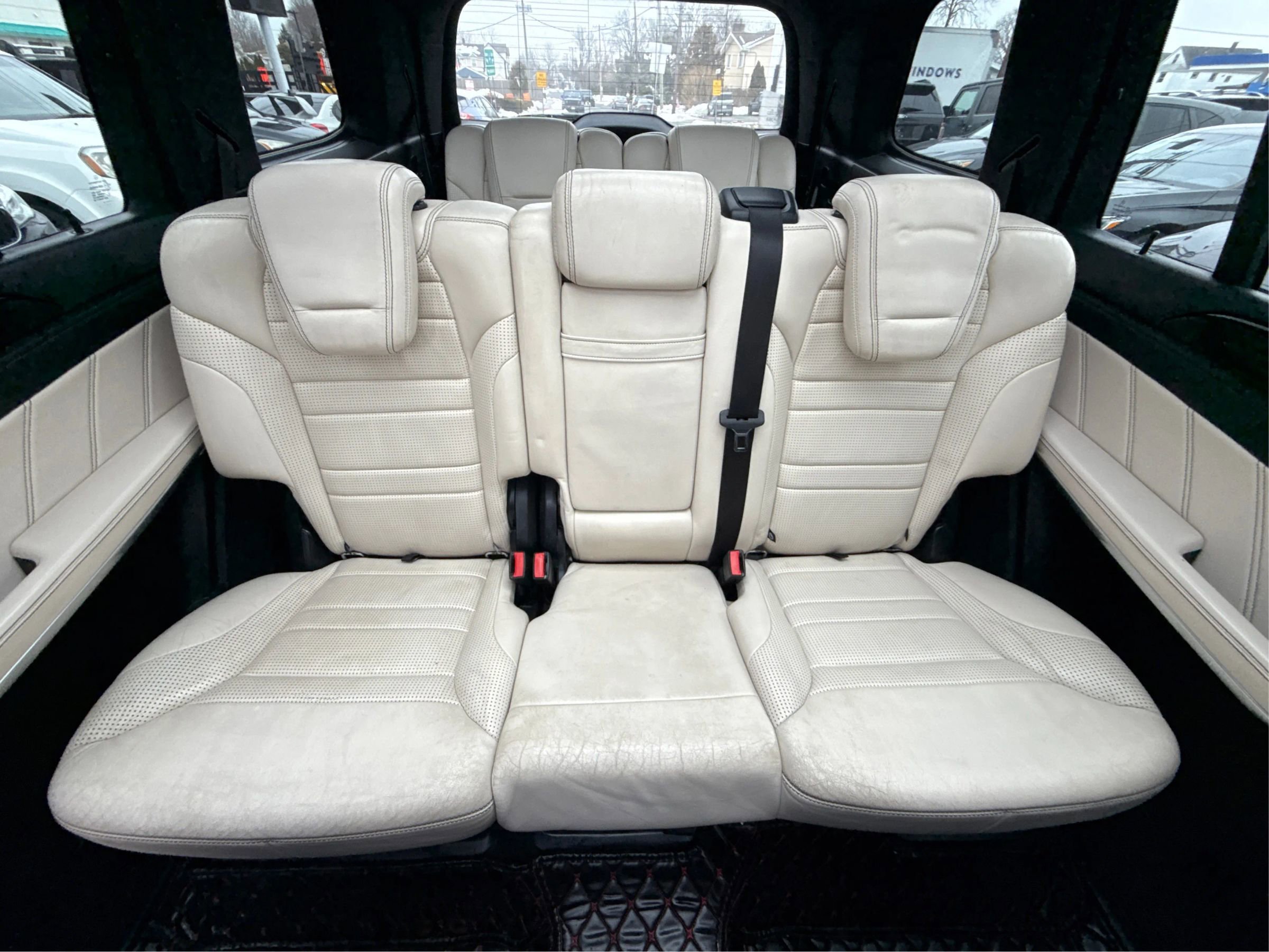 Used 2014 Mercedes-Benz GL 63 AMG 4MATIC image 30