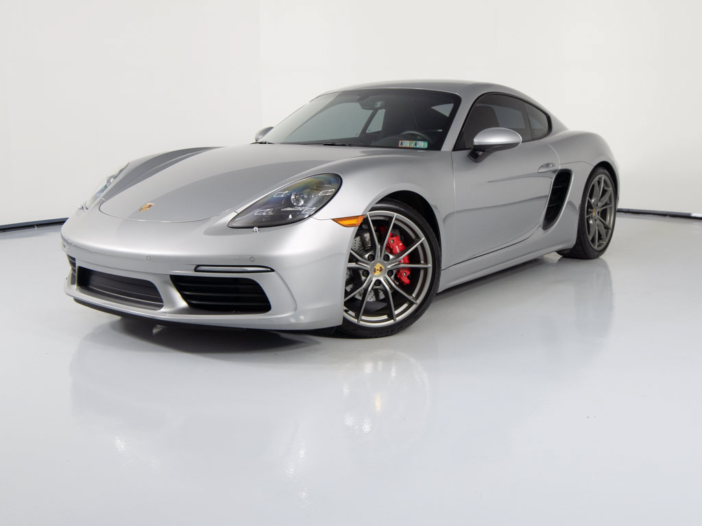 Certified 2024 Porsche 718 Cayman S RWD image 1