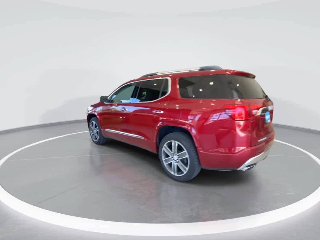 Used 2019 GMC Acadia Denali w/ Technology Package AWD/4WD image 6