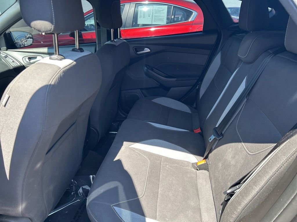 Used 2018 Ford Focus ST FWD image 18